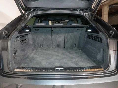 Audi Q8 Black line 50 TDI 210kW quattro tiptron