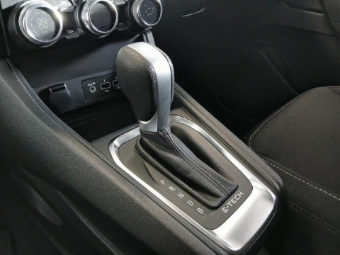Renault Captur zen fast track E-Tech híbrido 105 kW