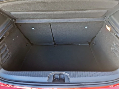 Renault Clio Evolution TCe 90 (67kw)