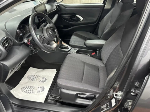 Toyota Yaris 5P Active Tech 120H e-CVT