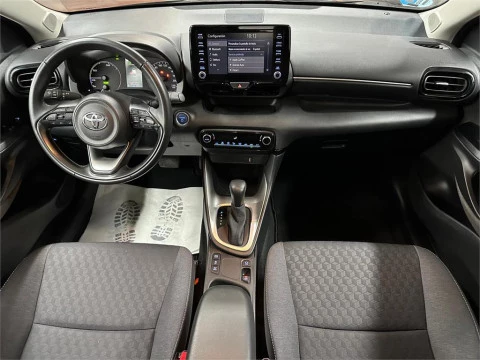 Toyota Yaris 5P Active Tech 120H e-CVT