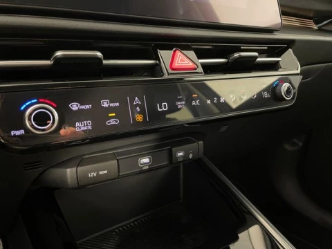 Kia Niro 1.6 GDi HEV 102kW (139CV) Emotion