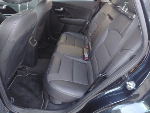 Kia Niro 1.6 GDi PHEV 104kW (141CV) Drive