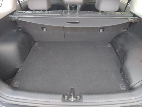 Kia Niro 1.6 GDi PHEV 104kW (141CV) Drive