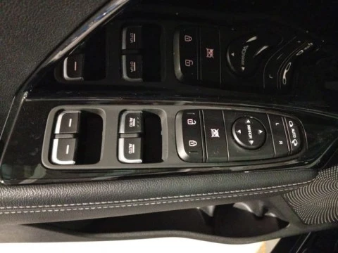 Kia Niro 1.6 GDi PHEV 104kW (141CV) Drive