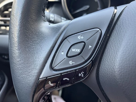 Toyota C-HR ADVANCE 2.0 VVT I-HYBRID AUTO 5P