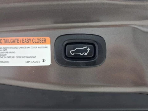 Mitsubishi Outlander 2.4 PHEV KAITEKI AUTO 4WD 5P