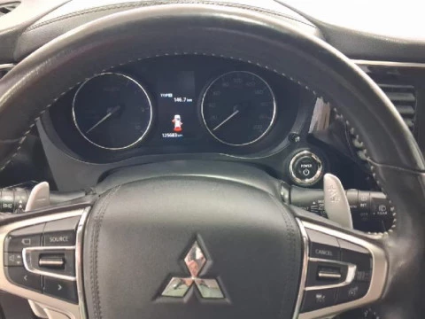 Mitsubishi Outlander 2.4 PHEV KAITEKI AUTO 4WD 5P