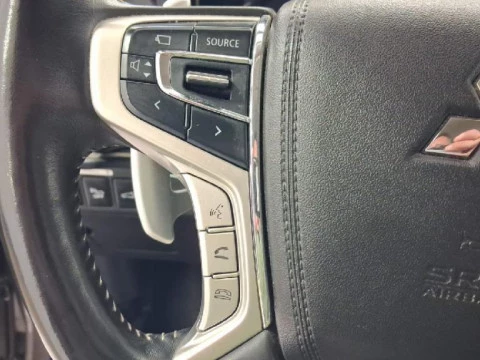 Mitsubishi Outlander 2.4 PHEV KAITEKI AUTO 4WD 5P