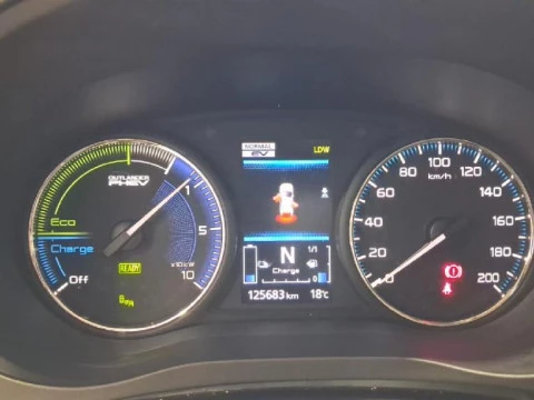 Mitsubishi Outlander 2.4 PHEV KAITEKI AUTO 4WD 5P