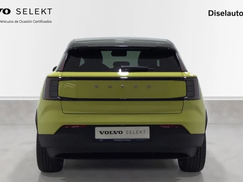 Volvo EX30 Single Motor Extended Range Plus Auto