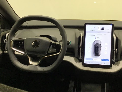 Volvo EX30 Single Motor Extended Range Plus Auto