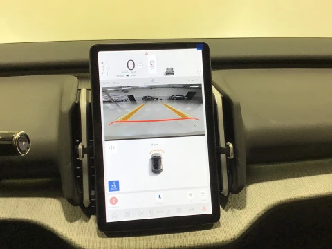 Volvo EX30 Single Motor Extended Range Plus Auto