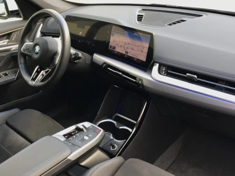 BMW iX1 xDrive30 230 kW (313 CV)