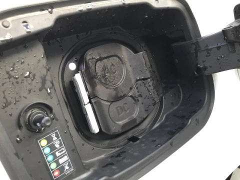 BMW iX1 xDrive30 230 kW (313 CV)