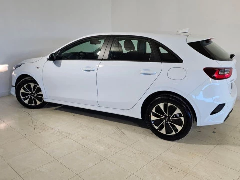 Kia Ceed 1.0 T-GDi 74kW (100CV) Concept