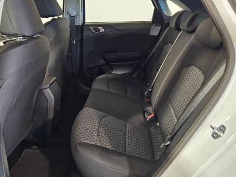 Kia Ceed 1.0 T-GDi 74kW (100CV) Concept