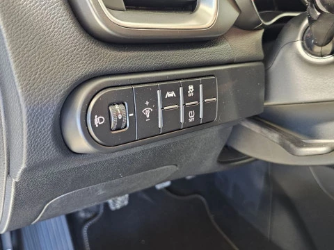 Kia Ceed 1.0 T-GDi 74kW (100CV) Concept