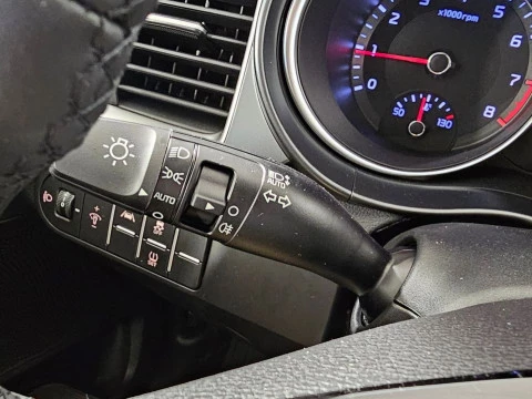 Kia Ceed 1.0 T-GDi 74kW (100CV) Concept