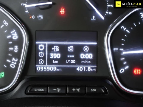 Peugeot Expert Furgon BlueHDi 100 Premium Long 75 kW (102 CV)