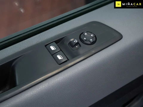 Peugeot Expert Furgon BlueHDi 100 Premium Long 75 kW (102 CV)