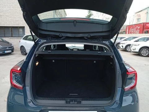 Renault Captur E-Tech engineered HEV 105kW (145CV)