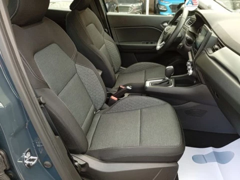 Renault Captur E-Tech engineered HEV 105kW (145CV)