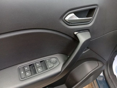 Renault Captur E-Tech engineered HEV 105kW (145CV)
