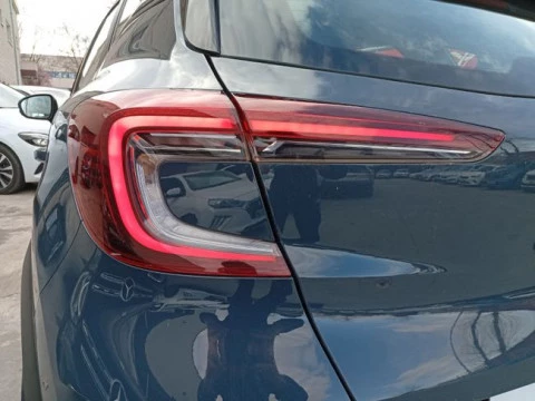 Renault Captur E-Tech engineered HEV 105kW (145CV)