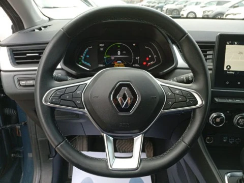 Renault Captur E-Tech engineered HEV 105kW (145CV)