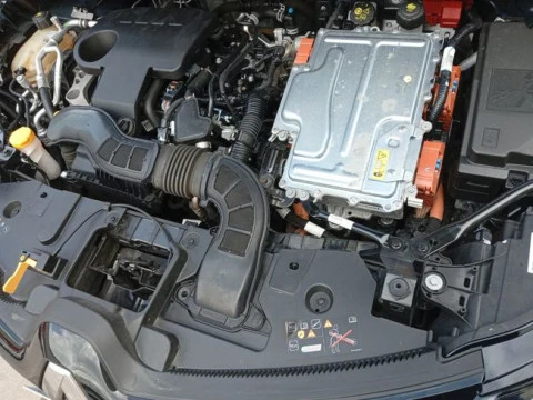 Renault Captur E-Tech engineered HEV 105kW (145CV)