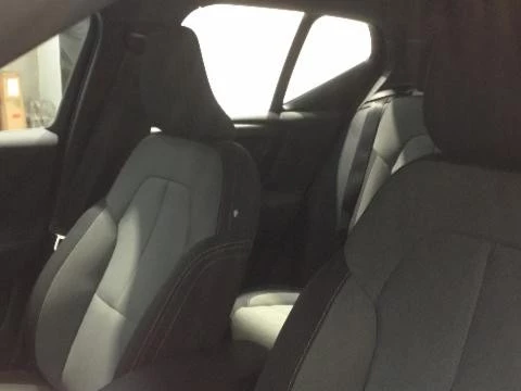 Volvo XC40 XC40 Recharge Core, T4 plug-in hybrid, Eléctrico