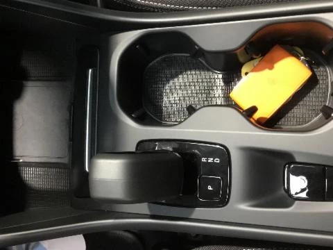 Volvo XC40 XC40 Recharge Core, T4 plug-in hybrid, Eléctrico