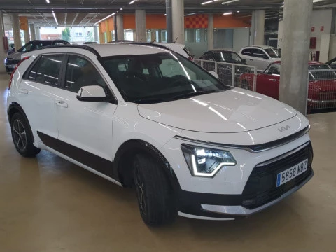 Kia Niro 1.6 GDi HEV 104kW (141CV) Drive