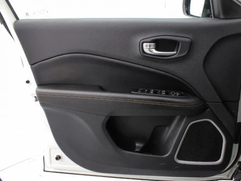 Jeep Compass 1.3 PHEV 140KW LIMITED 4WD AT 190 5P