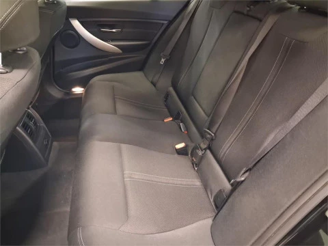 BMW Serie 3 318dA Business