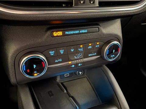 Ford Kuga Titanium 1.5T EcoBoost 110kW (150CV)