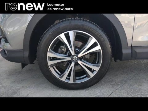 Nissan Qashqai   1.2 DIG-T Acenta 4x2