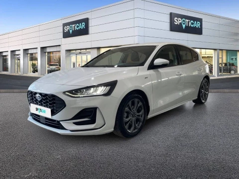 Ford Focus 1.0 Ecoboost MHEV 114kW ST-Line Auto