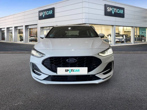 Ford Focus 1.0 Ecoboost MHEV 114kW ST-Line Auto
