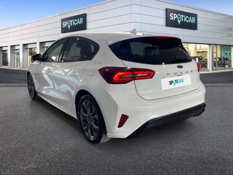 Ford Focus 1.0 Ecoboost MHEV 114kW ST-Line Auto