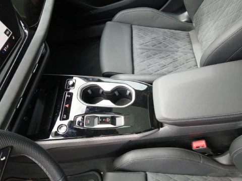 Audi A6 2.0 40 TDI 4WD S TRONIC B.LINE AVANT 204 5P