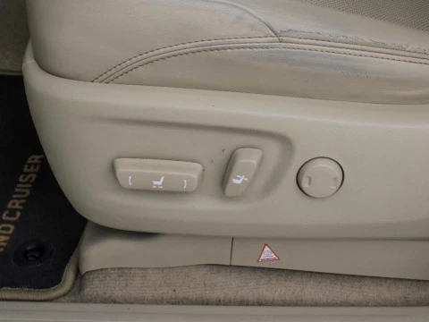 Toyota Land Cruiser LC Land Cruiser - RC21