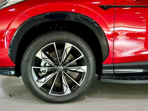 MG HS 1.5T PLUG IN HYBRID LUXURY