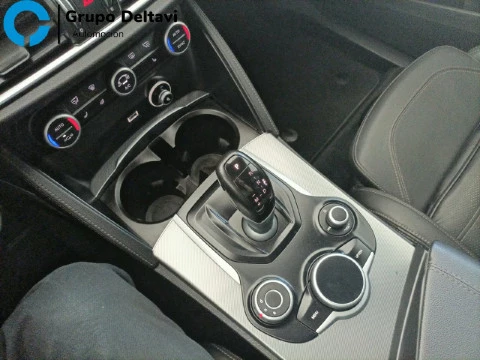 Alfa Romeo Stelvio 2.2 Diésel 154kW (210CV) Speciale AWD