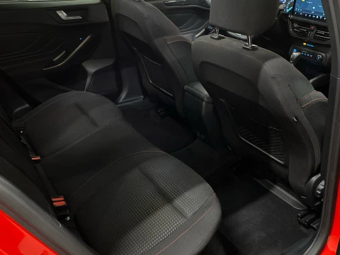 Ford Focus 1.0 Ecoboost MHEV 114kW ST-Line Auto SB
