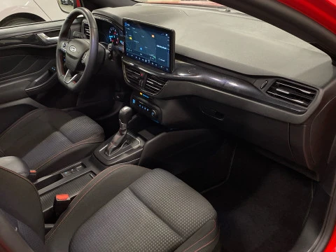 Ford Focus 1.0 Ecoboost MHEV 114kW ST-Line Auto SB