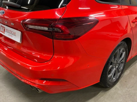 Ford Focus 1.0 Ecoboost MHEV 114kW ST-Line Auto SB