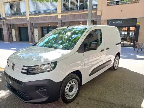 Peugeot Partner Standard 600kg BlueHDi 73kW Peugeot Partner Standard 600kg BlueHDi 73kW