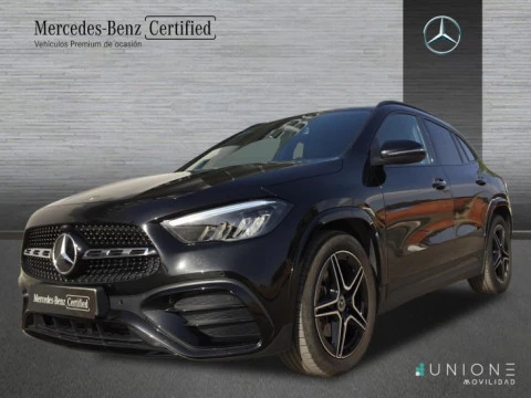 Mercedes-Benz GLA  200 d